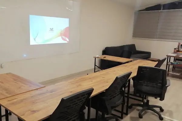 Learn&amp;Go Academy - Resim 7