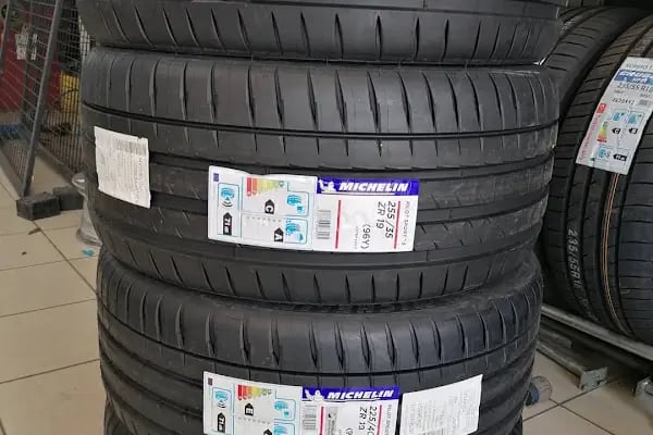 Mert Oto Lastik Tamiri sıfır ve çıkma lastik - Resim 11