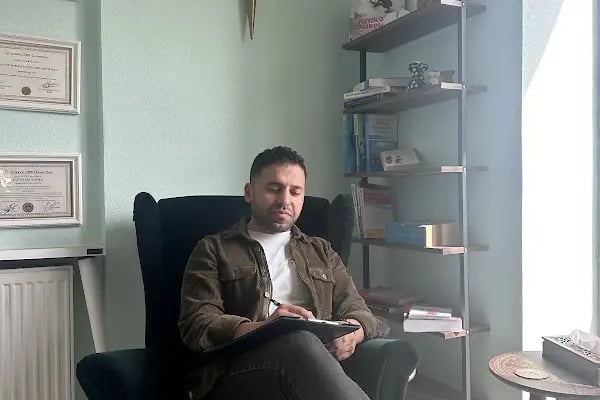 MUSTAFA ASLAN PSİKOLOJİK DANIŞMANLIK MERKEZİ - Resim 5