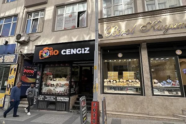 Cengiz Fotoğrafçılık Basri Aslan - Resim 3