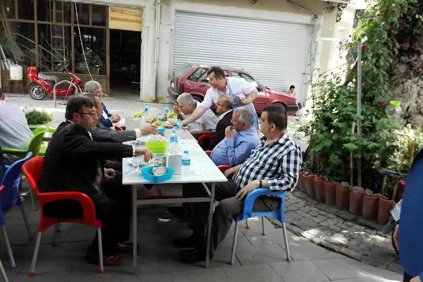 Dostlar Lokantası - Resim 16