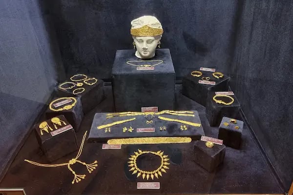 İzmir Arkeoloji Müzesi - Resim 16