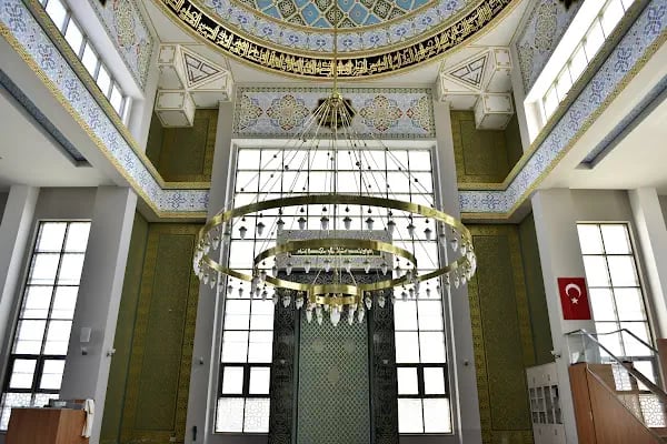 Antalya OSB Bölge Müdürlüğü Cami - Resim 3