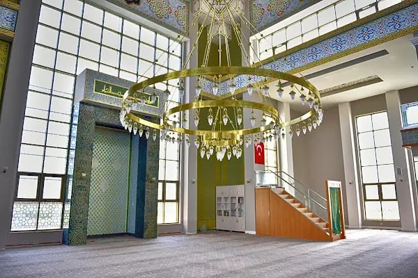 Antalya OSB Bölge Müdürlüğü Cami - Resim 16