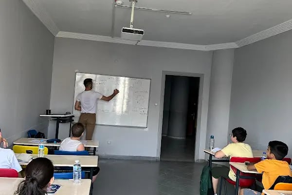 Stanford English | Yabancı Dil Kursu - Resim 2
