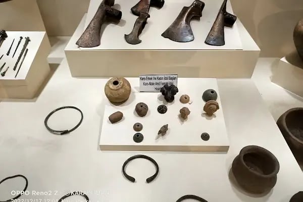 Kars Müzesi - Resim 17