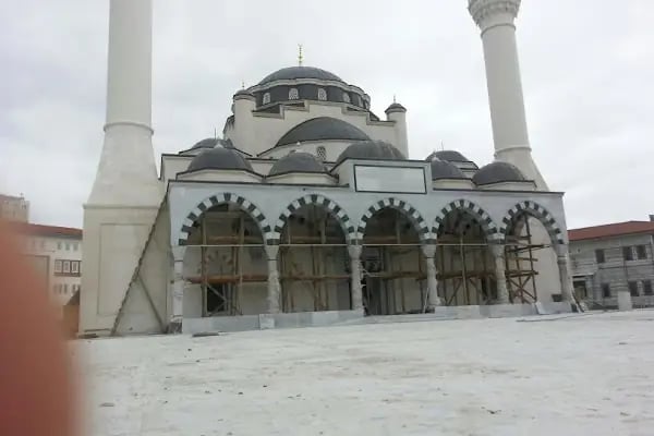 Osmangazi Cami - Resim 17
