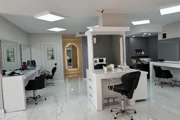 Bedia Soysal Hair Design (Bediş Kuaför) - Resim 3