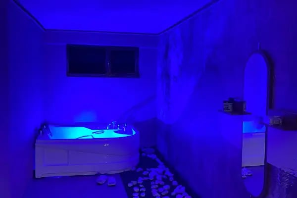EseR MASAJ &amp; SPA SALONU - Resim 17