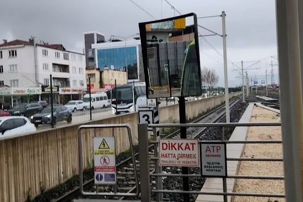 Emek İstasyonu - Resim 14