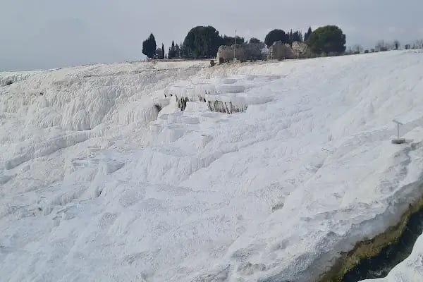 Pamukkale Turizm İzmir Otogar - Resim 16