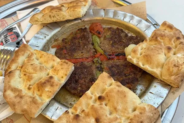 Antep Kuzu Lahmacun Büyükada - Resim 8