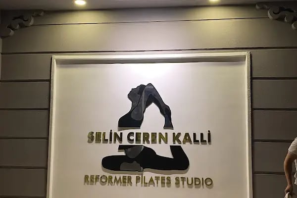 SELİN CEREN KALLİ REFORMER PİLATES STUDİO - Resim 5