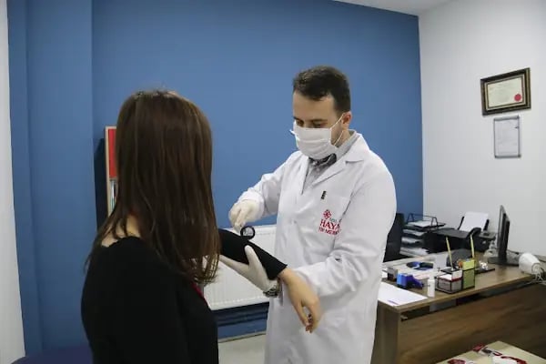 Hayat Fizik Tedavi ve Rehabilitasyon Tıp Merkezi - Resim 11