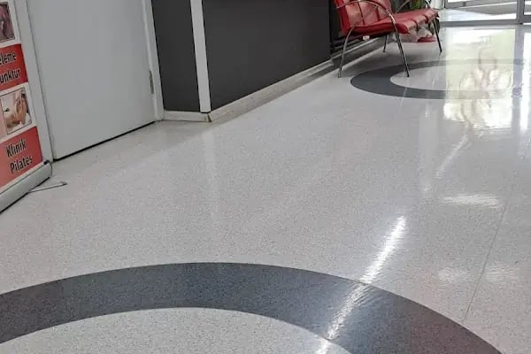 Hayat Fizik Tedavi ve Rehabilitasyon Tıp Merkezi - Resim 15