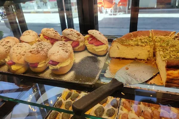 Bäckerei Hochstatter - Gölcük Ekmek Fırını - Resim 5