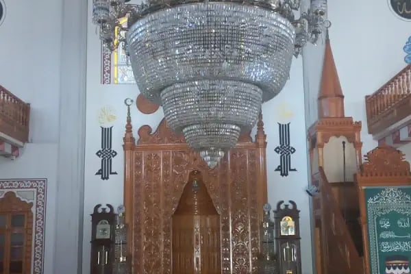 Mezarlık Cami - Resim 11