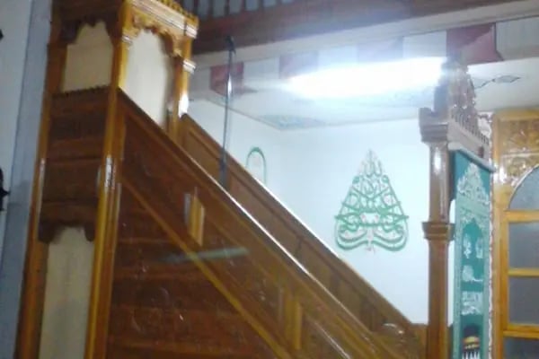 Mezarlık Cami - Resim 5