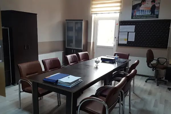 KARATAY İSMİL ANADOLU İMAM HATİP LİSESİ - Resim 2