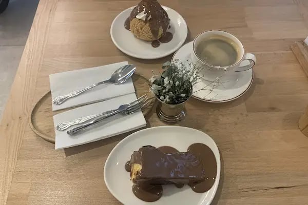 Meshk Patisserie - Resim 12