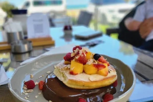 Meshk Patisserie - Resim 20