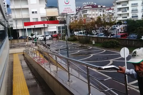 Alanya Ağız ve Diş Sağlığı Merkezi - Resim 10