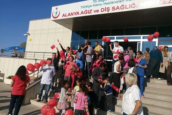 Alanya Ağız ve Diş Sağlığı Merkezi - Resim 14