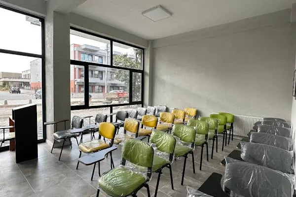 Arifiye Akademi Sürücü Kursu - Resim 7