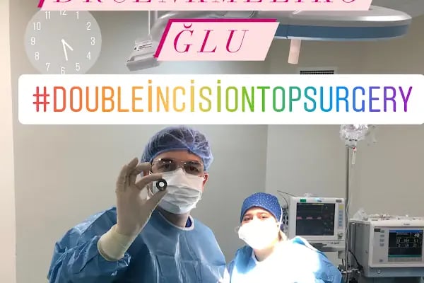 Op. Dr. Cenk Melikoğlu/İZMİR ESTETİK CERRAH/MEME ESTETİĞİ/KARIN GERME - Resim 9