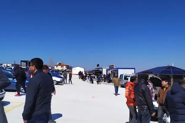 Oto Pazar Karacaören - Resim 19