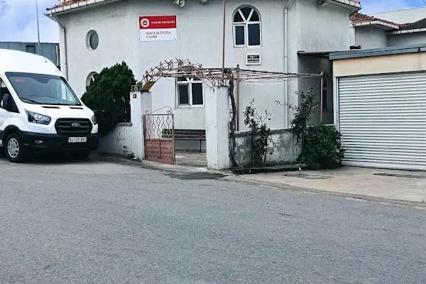 T.C. Ataşehir Müftülüğü Hacı Ali Rıza Camii - Resim 4