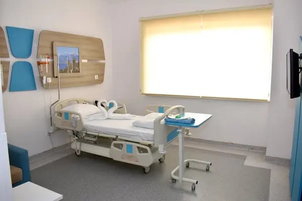 Antalya Hair Transplant Clinic OTEK | OTEK Hair Clinic - Resim 2