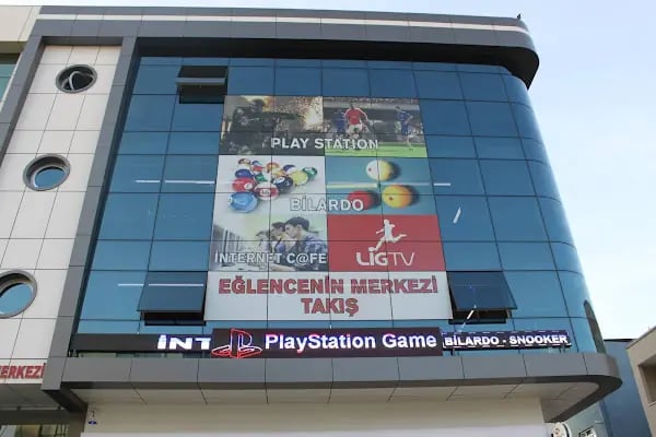 TAKIŞ GAME CENTER (E-Spor, Internet Cafe, Sim Racing,Playstation Salonu, Bilardo Salonu) - Resim 11