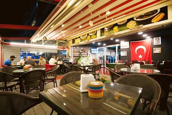 Show 8 Bilardo &amp; Cafe - Resim 5