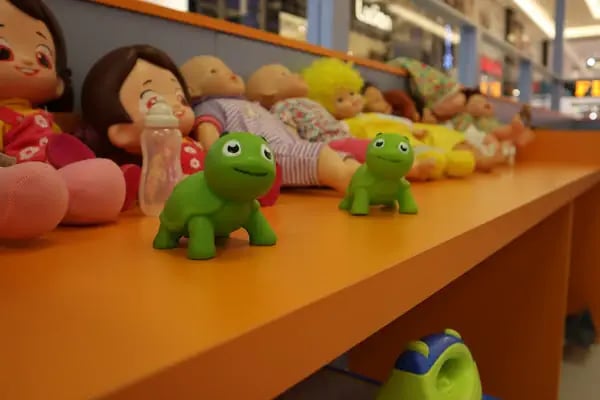 MUZİPTOYS korupark avm - Resim 12