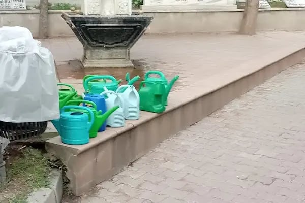 İstanbul Büyükşehir Belediyesi Güngören Mezarlığı - Resim 18