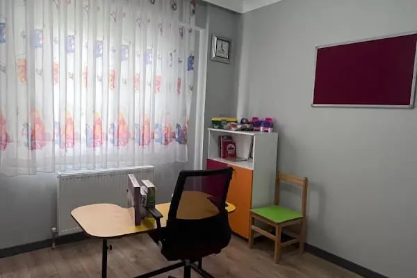 Özel Çayırova Gülen Gözler Özel Eğitim ve Rehabilitasyon Merkezi - Resim 9