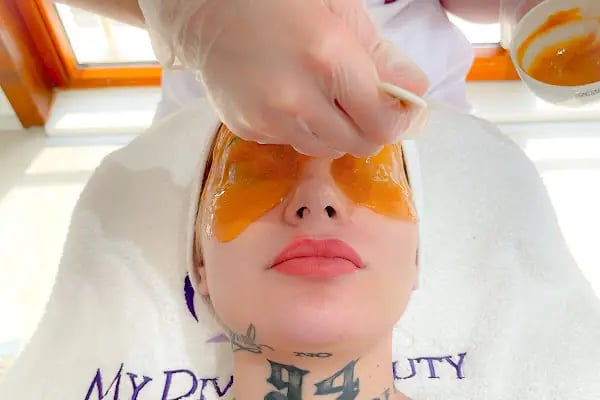 My Divine Beauty Saniye Sönmez Güzellik Merkezi Çayyolu | Lazer Epilasyon - Nailart - Cilt Bakımı - Bölgesel Zayıflama - Resim 6