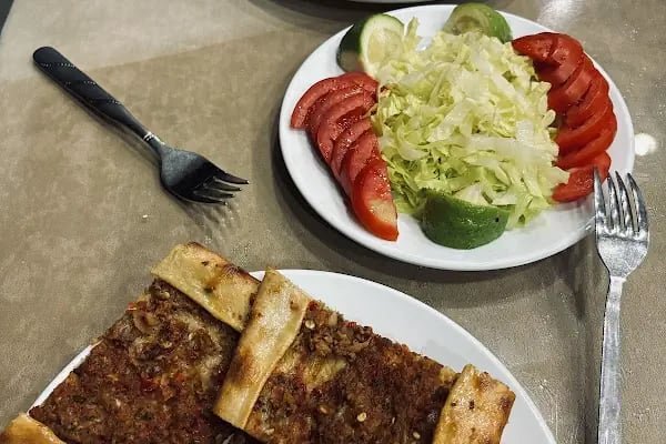 Öz Kardeşler Lokantası - Resim 3