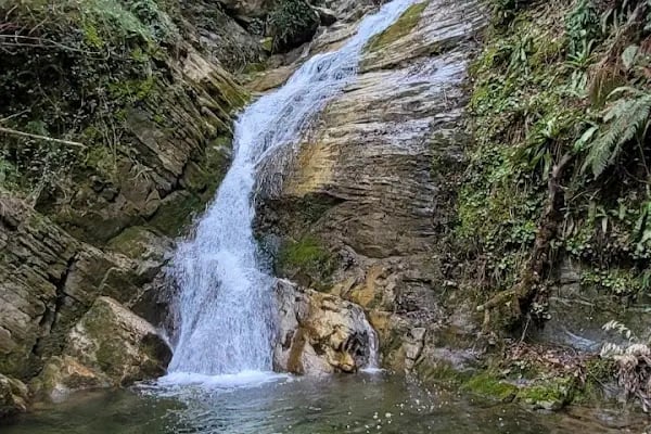 Akalan Aparı Şelaleleri - Resim 1