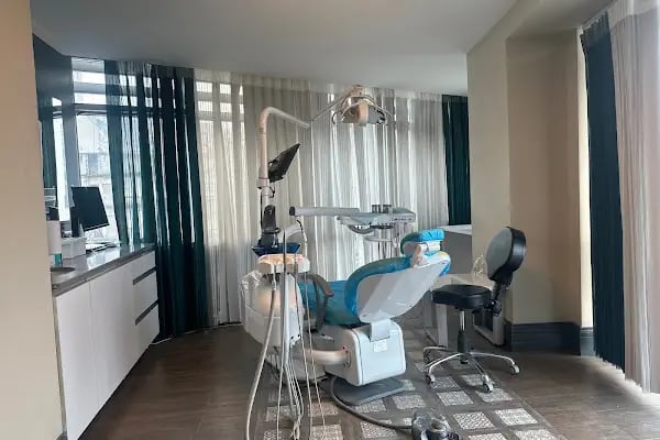 Trabzon Merkez Ağız ve Diş Sağlığı Polikliniği - Resim 17