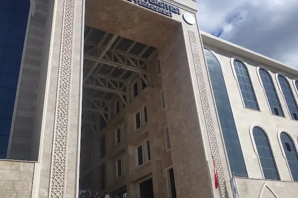 Ali Rıza Veziroğlu Meslek Yüksek Okulu - Resim 2