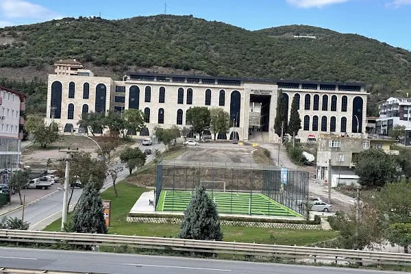 Ali Rıza Veziroğlu Meslek Yüksek Okulu - Resim 3