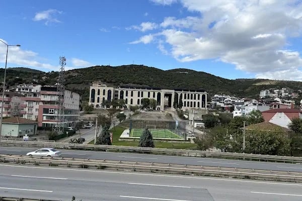 Ali Rıza Veziroğlu Meslek Yüksek Okulu - Resim 6