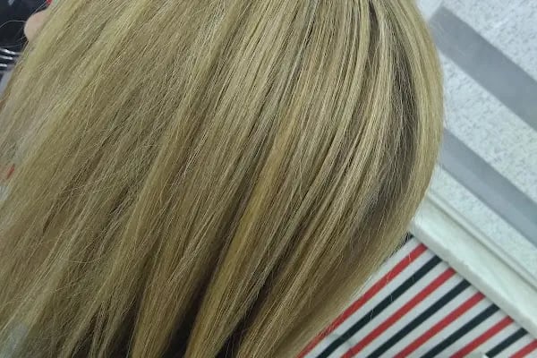 Yasemin kuaför Güzellik salonu - Resim 19