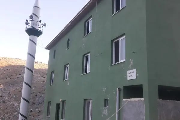 Mahmut Sami Ramazanoğlu Camii / Kızıldağ Yaylası - Resim 11