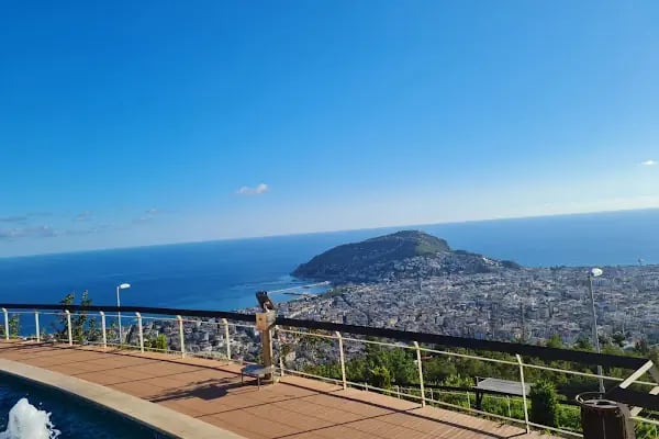 Alanya Belediyesi Devlet Bahçeli Yaşam Alanı Parkı - Resim 12