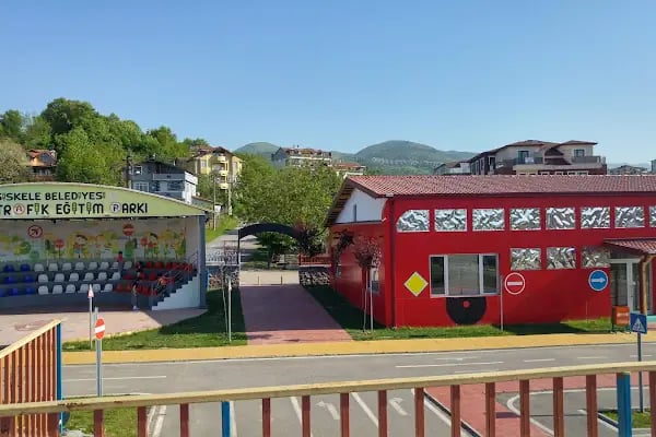 Başiskele Belediyesi Çocuk Trafik Eğitim Parkı - Resim 16
