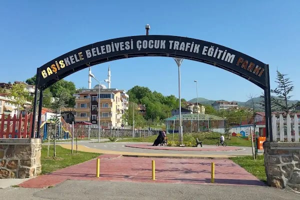 Başiskele Belediyesi Çocuk Trafik Eğitim Parkı - Resim 14
