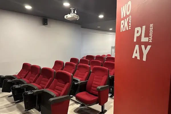 Akademik International Dil Okulları Bursa-Türkiye’nin En Nitelikli Ve En Kapsamlı Dil Okulu - Resim 5